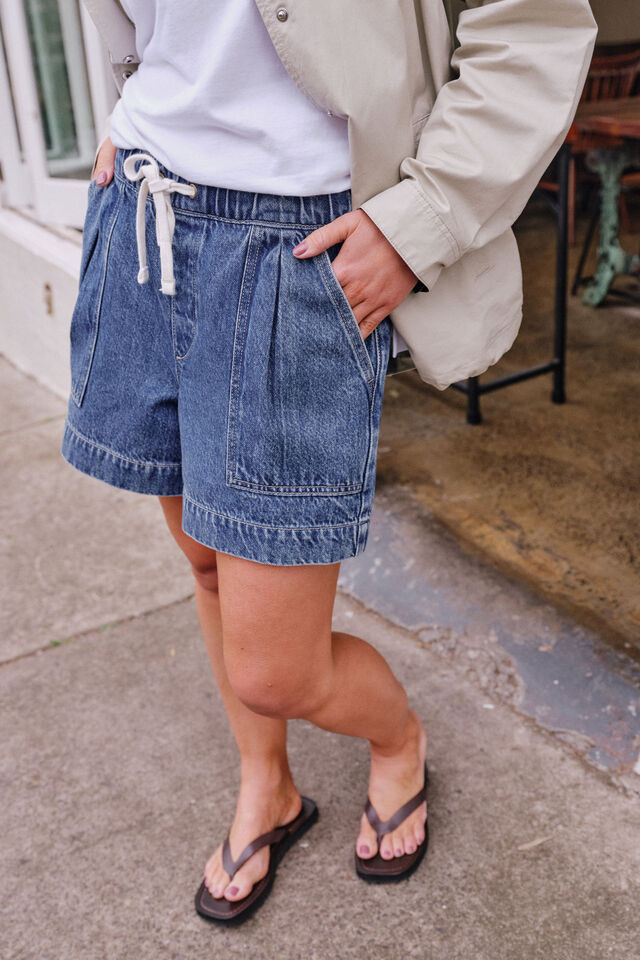 Darcy Relaxed Everyday Short