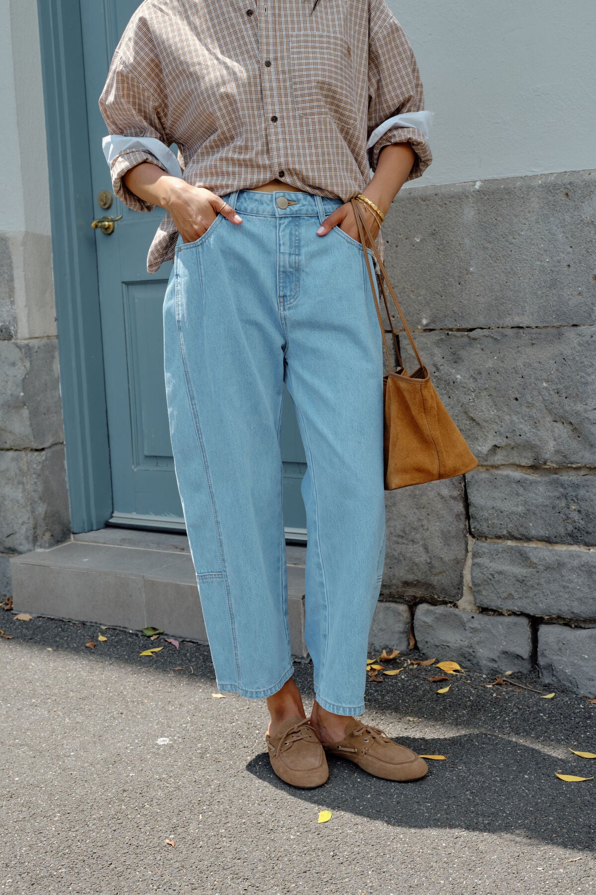 Demi Darted Barrel Jean - Salt & Sand Clothing