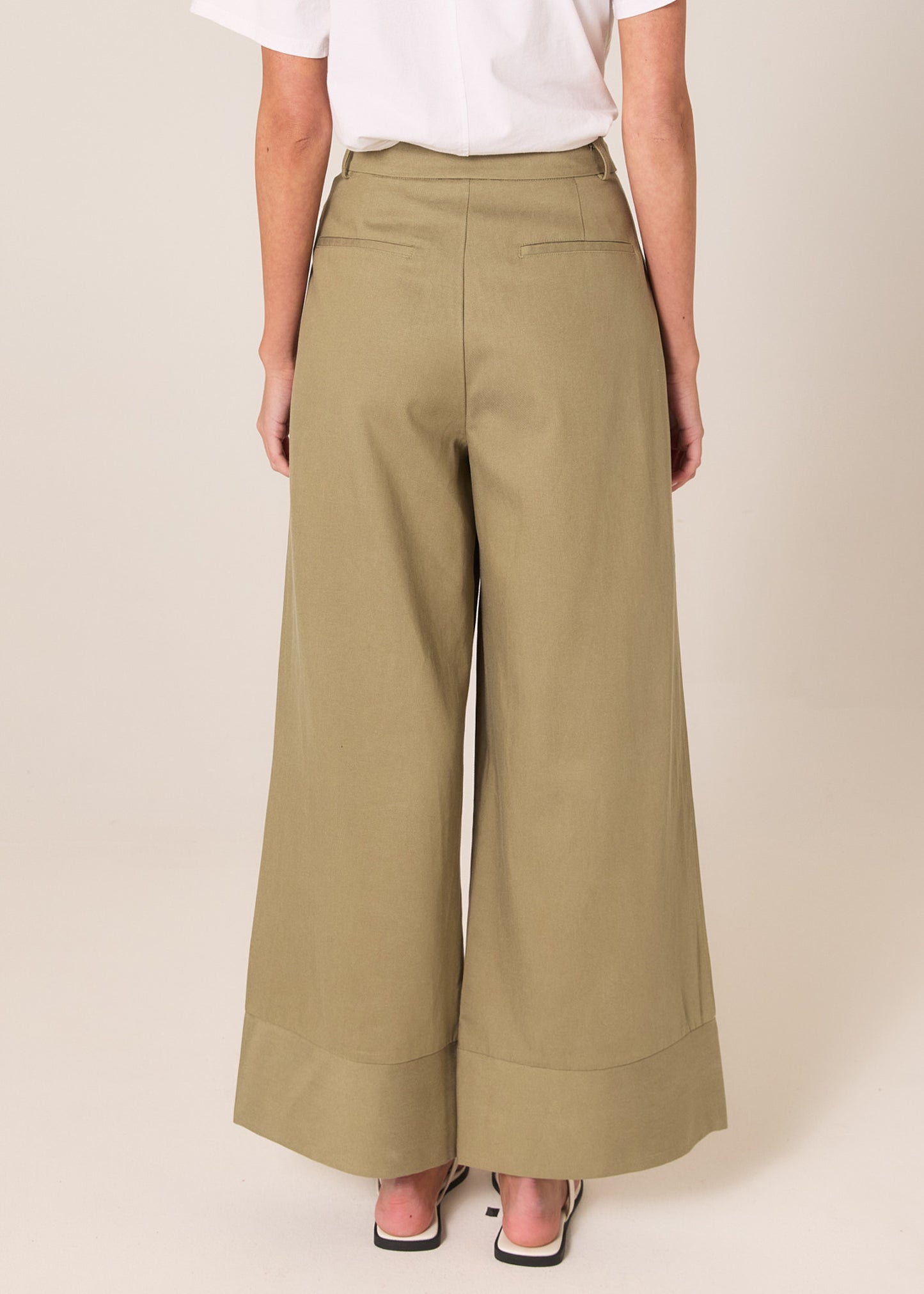 Zephyr Straight Leg Pant