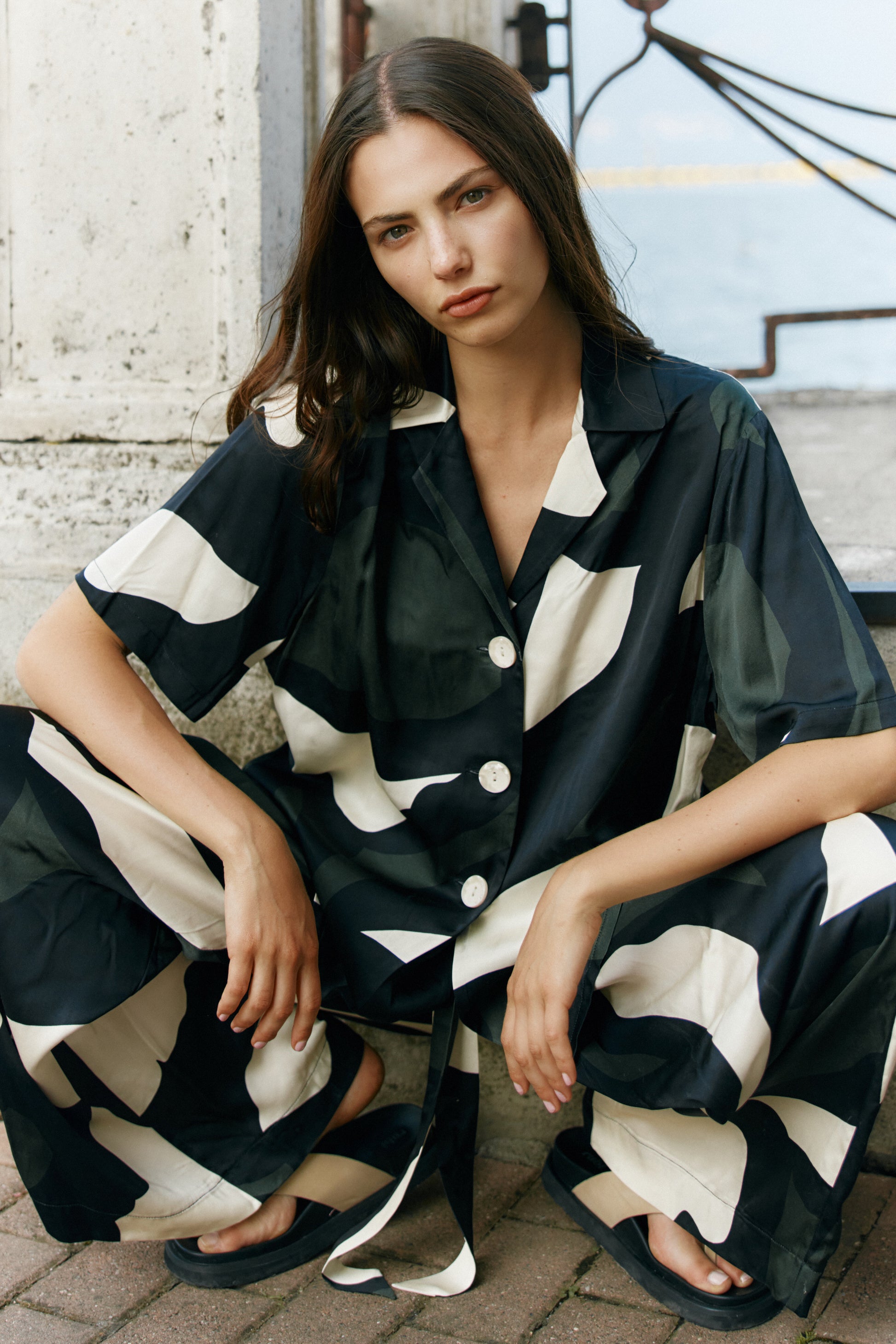 Tarni Satin Shirt - Salt & Sand Clothing