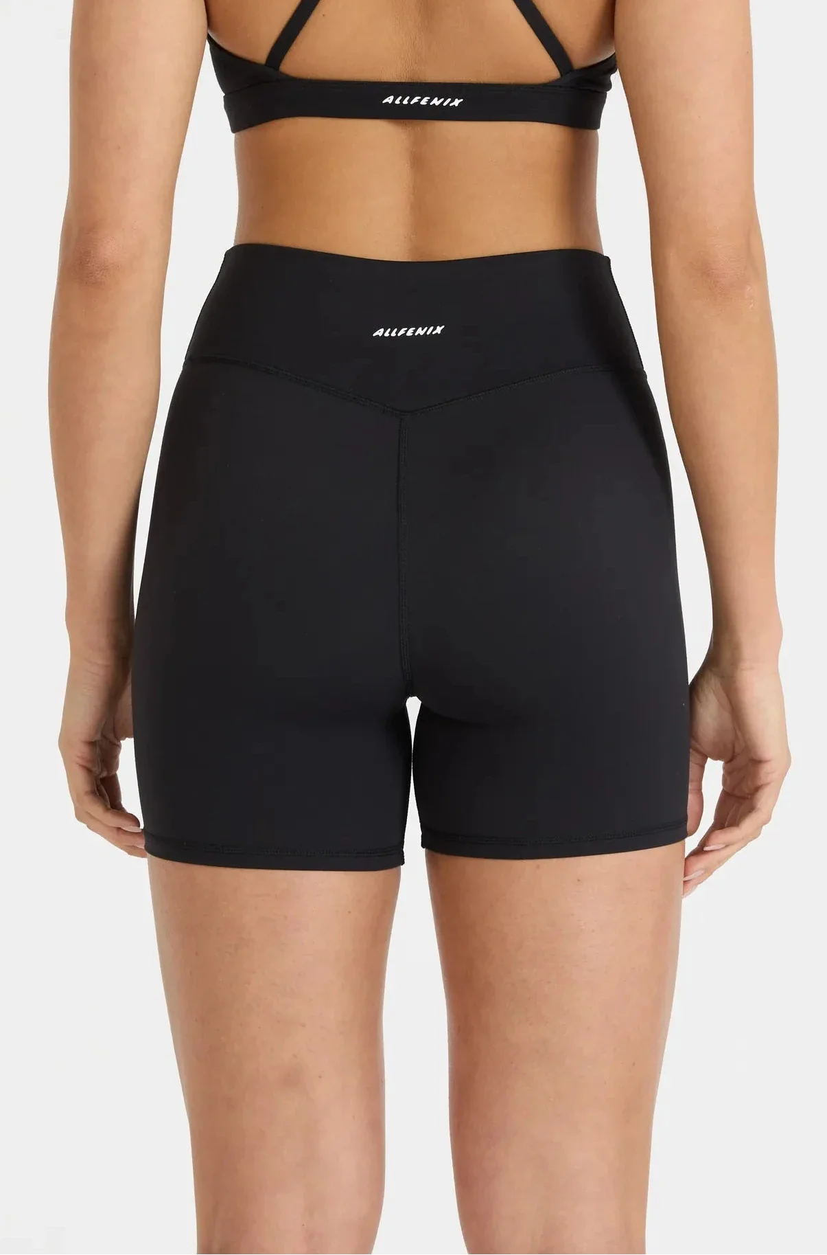 CloudCore V-Waist 5" Bike Short - Salt & Sand Clothing
