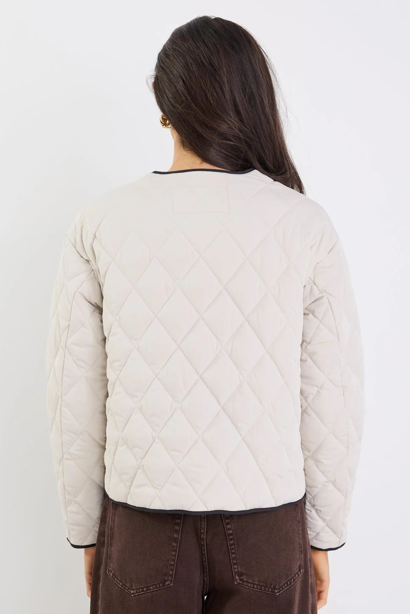 Apex Collarless Quilted Contrast Piping Puffer Jacket - Salt & Sand Clothing