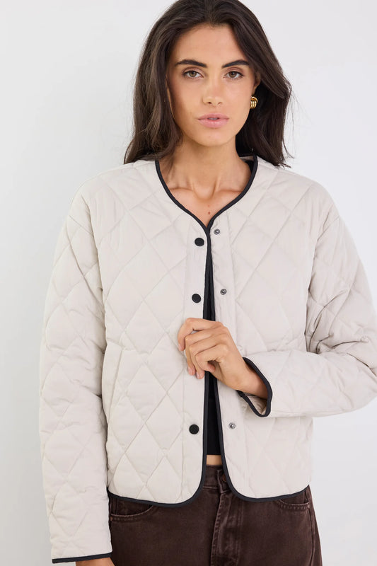 Apex Collarless Quilted Contrast Piping Puffer Jacket - Salt & Sand Clothing