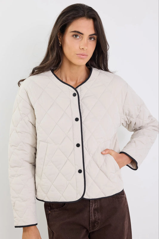 Apex Collarless Quilted Contrast Piping Puffer Jacket - Salt & Sand Clothing