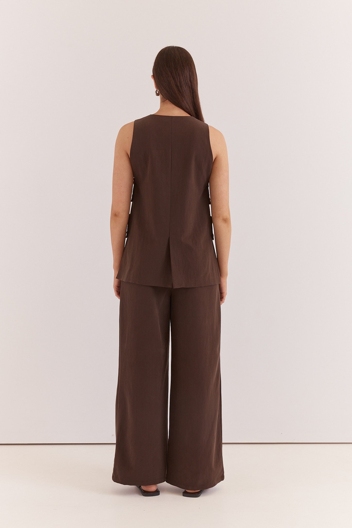 Nevra Side Panel Vest