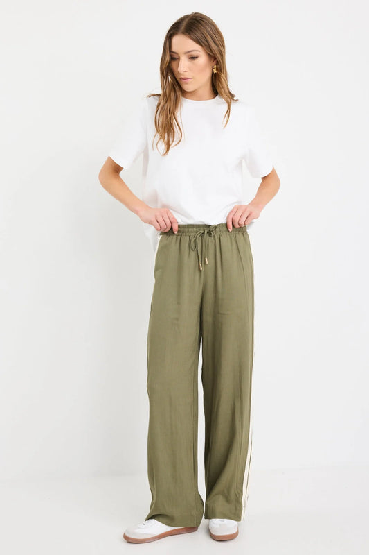 Vibe Jacquard Stripe Wide Leg Pants
