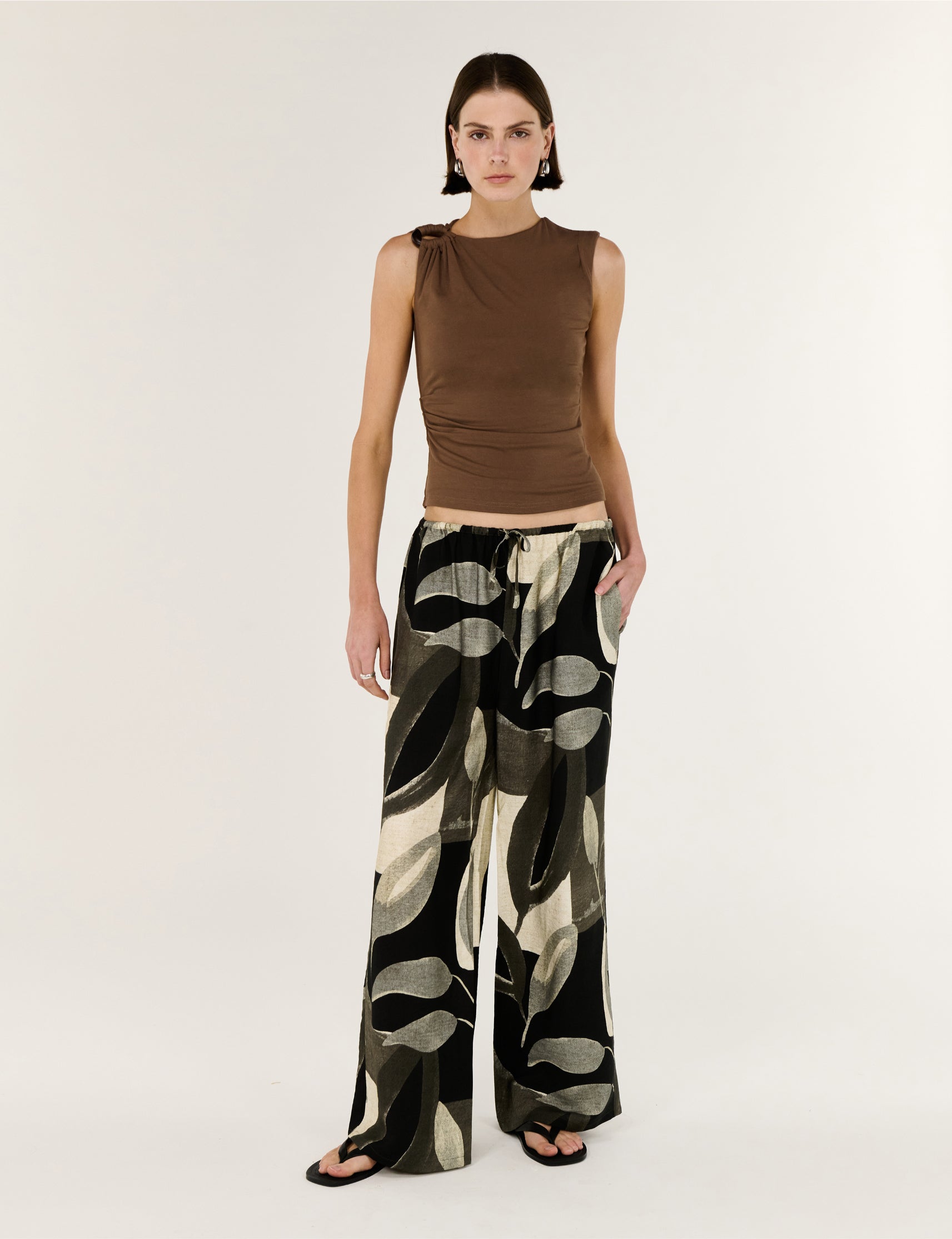 Blair Hardware Top - Salt & Sand Clothing